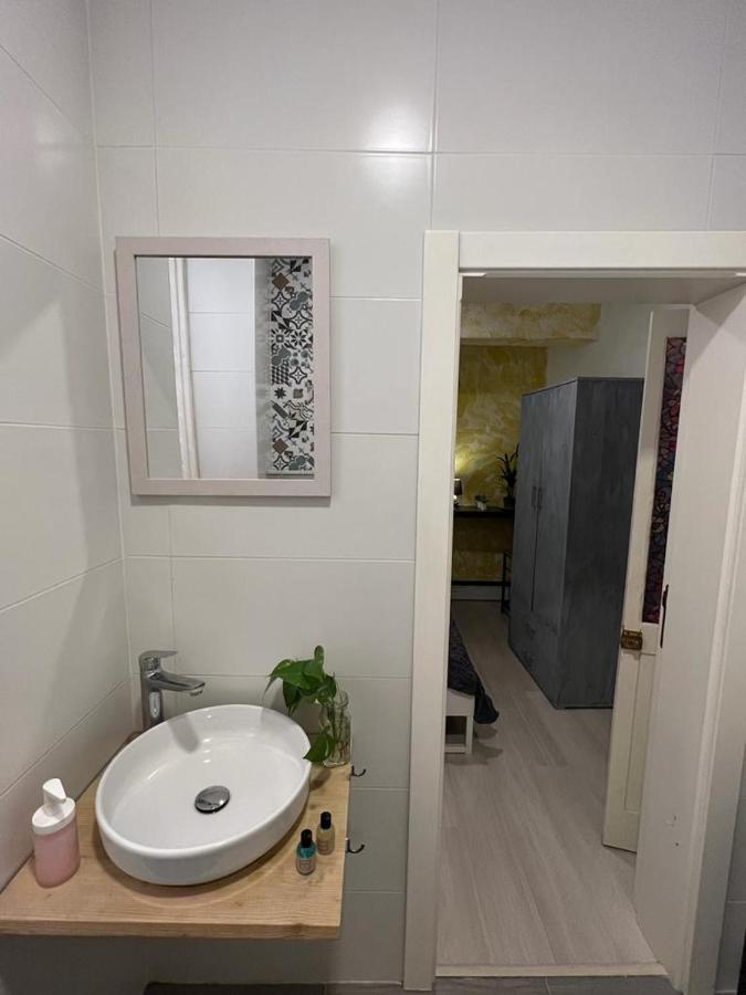 Quiet Ensuite Budget Twin Room Sliema Exterior photo