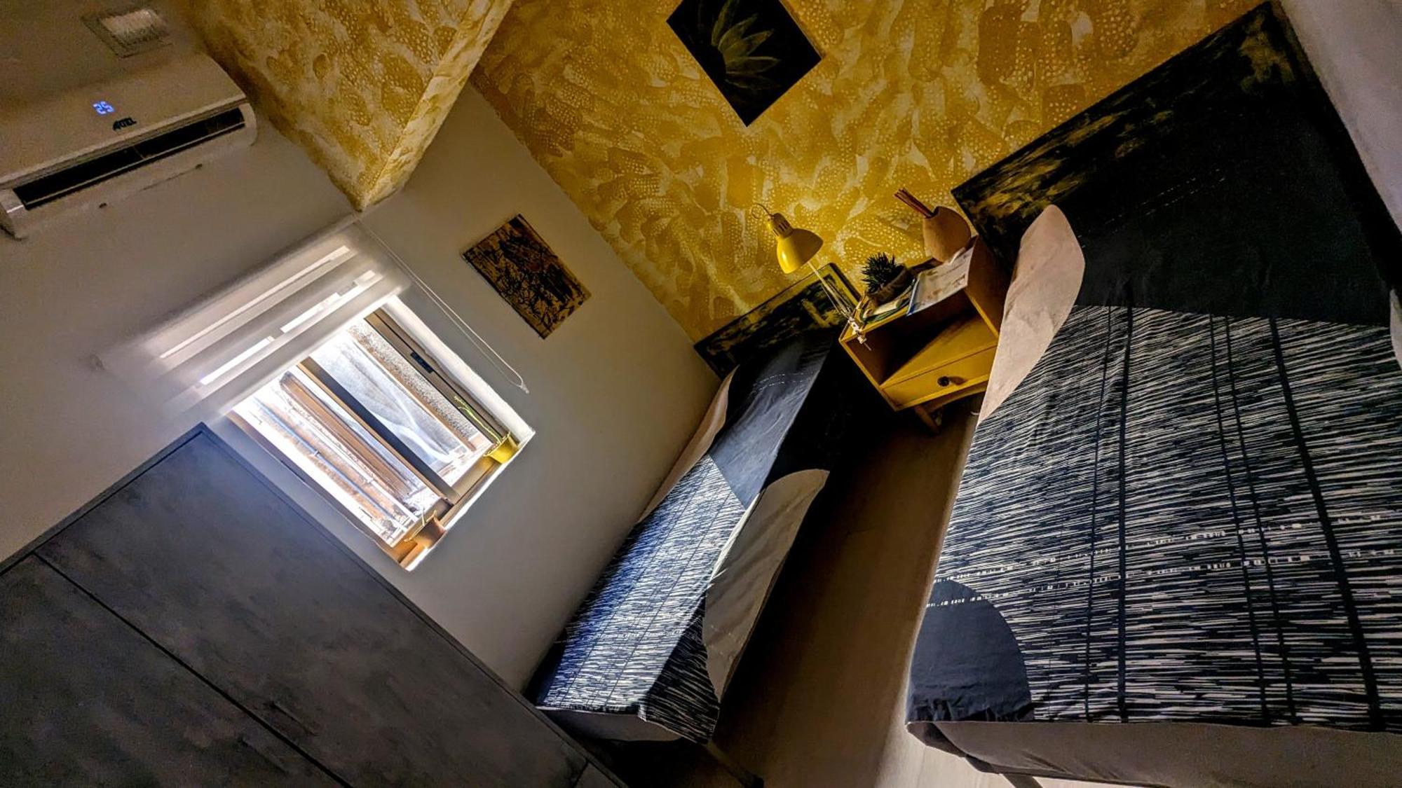 Quiet Ensuite Budget Twin Room Sliema Exterior photo
